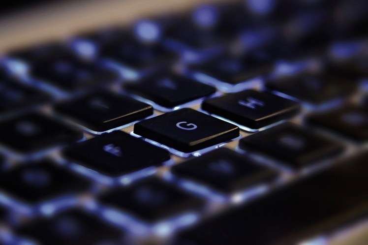 technology-785742_1280